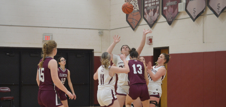 S-E girls drop to Clinton